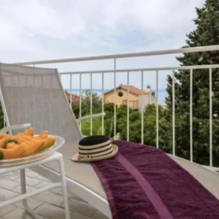 Διαμέρισμα Dada-apartman Bugenvilija Μακάρσκα